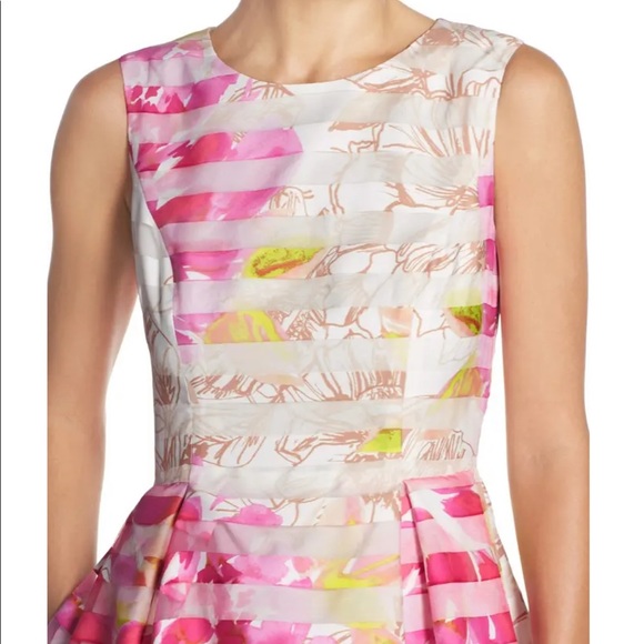 Floral Pink and Green Sleeveless Dress - Picture 14 of 14